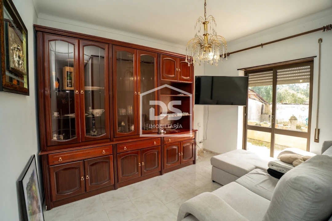 Moradia T5 para Venda em São Mamede Foto 1