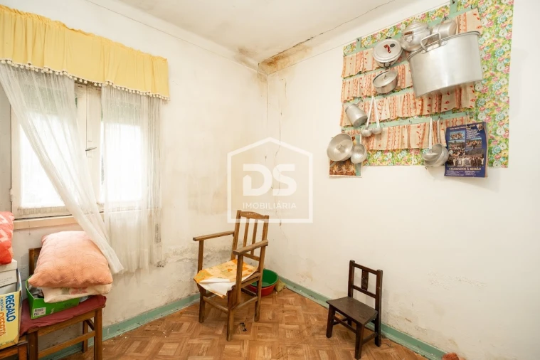 Moradia T5 para Venda em São Mamede Foto 4