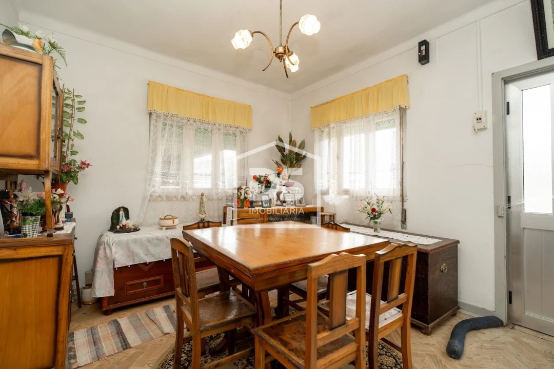 Moradia T5 para Venda em São Mamede Foto 2