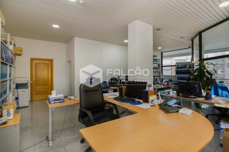 Escritório para Arrendamento em Marvila, Ribeira Santarém, São Salvador, São Nicolau Foto 11