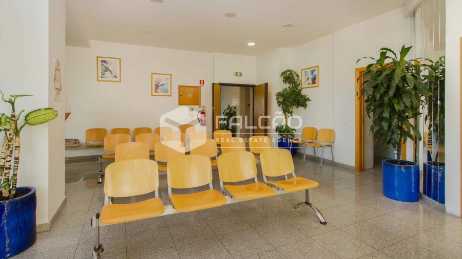 Escritório para Arrendamento em Marvila, Ribeira Santarém, São Salvador, São Nicolau