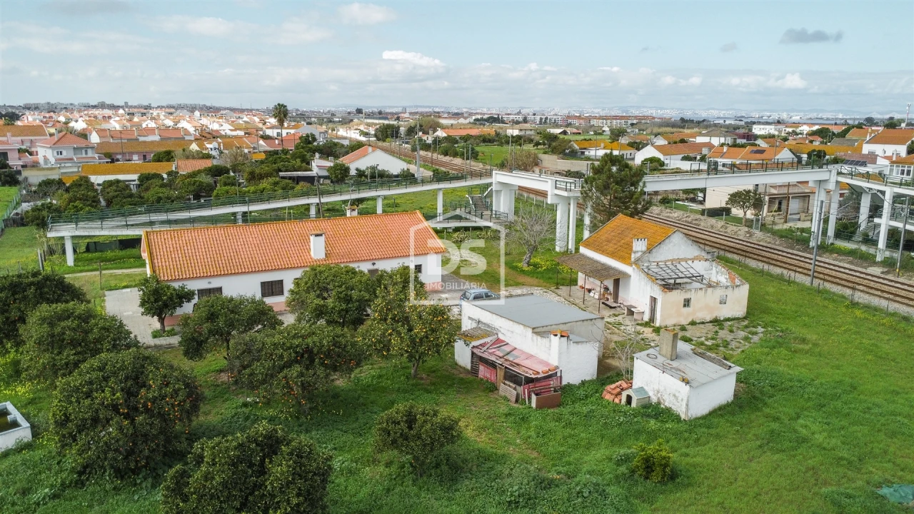 Quinta T4 para Venda em Alhos Vedros Foto 41