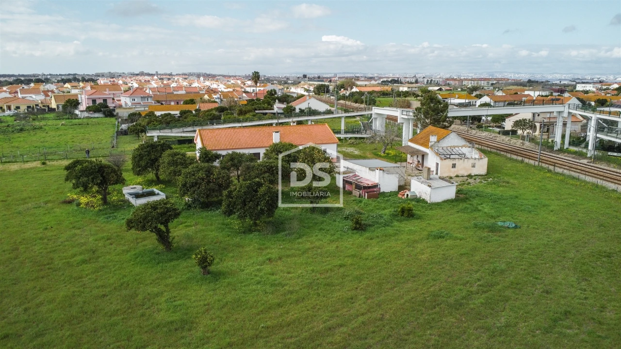 Quinta T4 para Venda em Alhos Vedros Foto 51