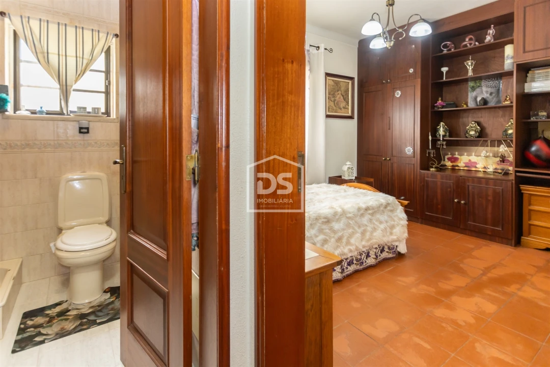 Quinta T4 para Venda em Alhos Vedros Foto 26