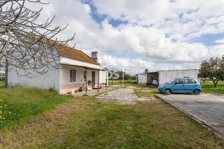 Quinta T4 para Venda em Alhos Vedros Foto 35