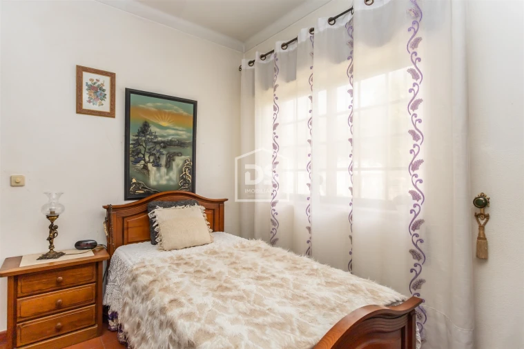 Quinta T4 para Venda em Alhos Vedros Foto 25