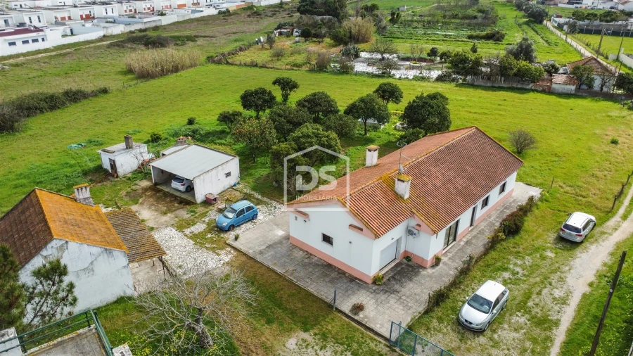 Quinta T4 para Venda em Alhos Vedros Foto 40