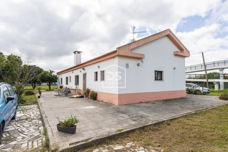 Quinta T4 para Venda em Alhos Vedros Foto 3