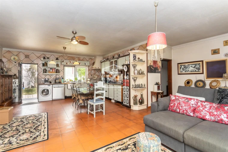 Quinta T4 para Venda em Alhos Vedros Foto 8