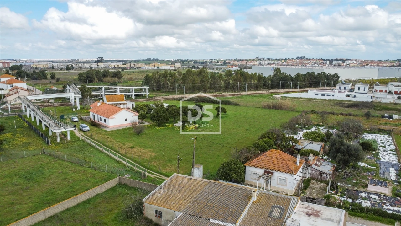 Quinta T4 para Venda em Alhos Vedros Foto 45