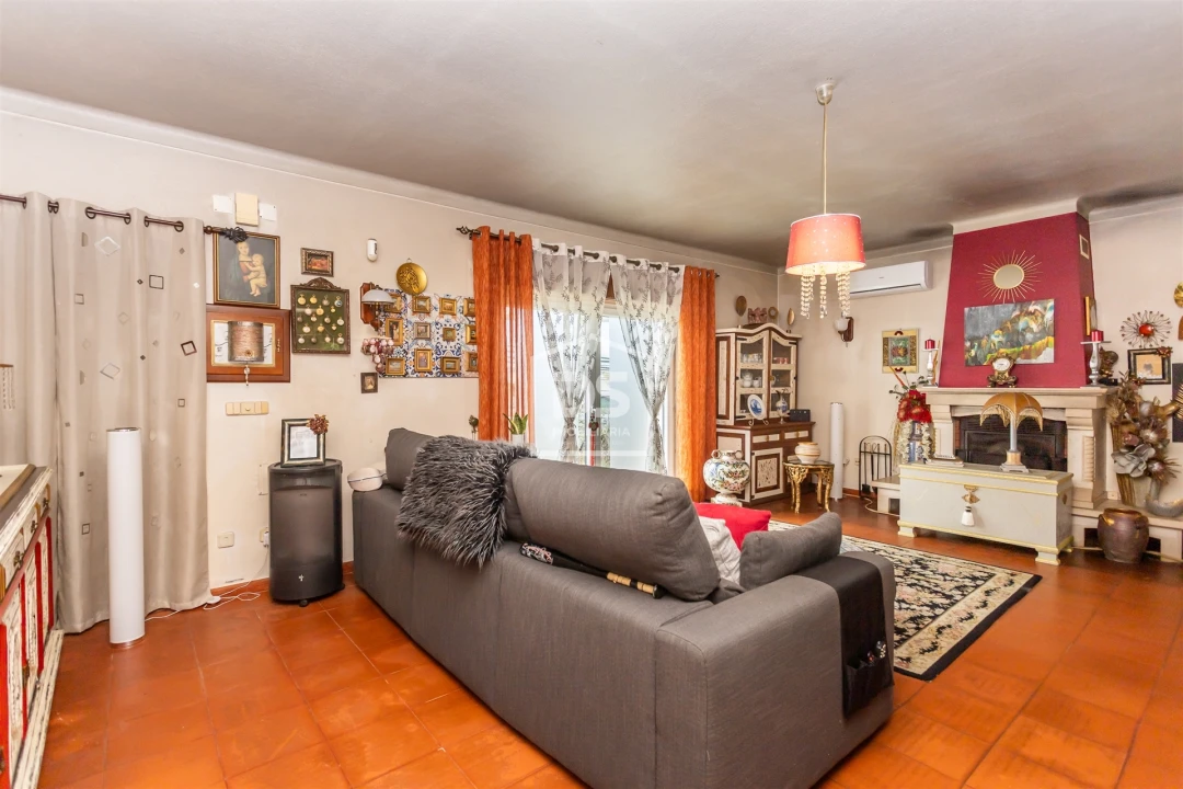 Quinta T4 para Venda em Alhos Vedros Foto 13