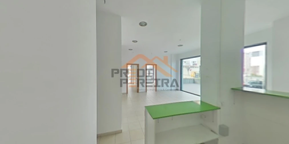 Loja para Venda em Odivelas Foto 7