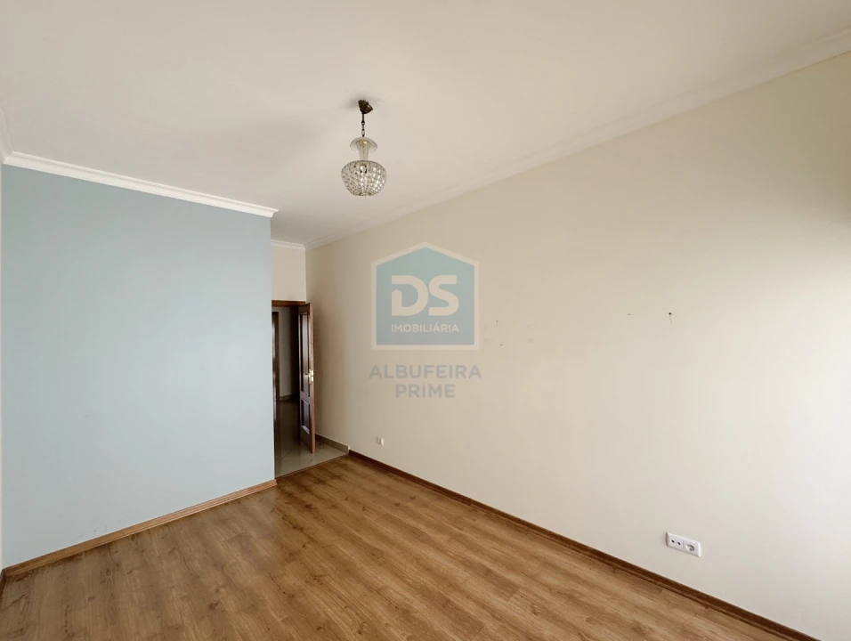 Apartamento T2 para Venda em Boliqueime Foto 12