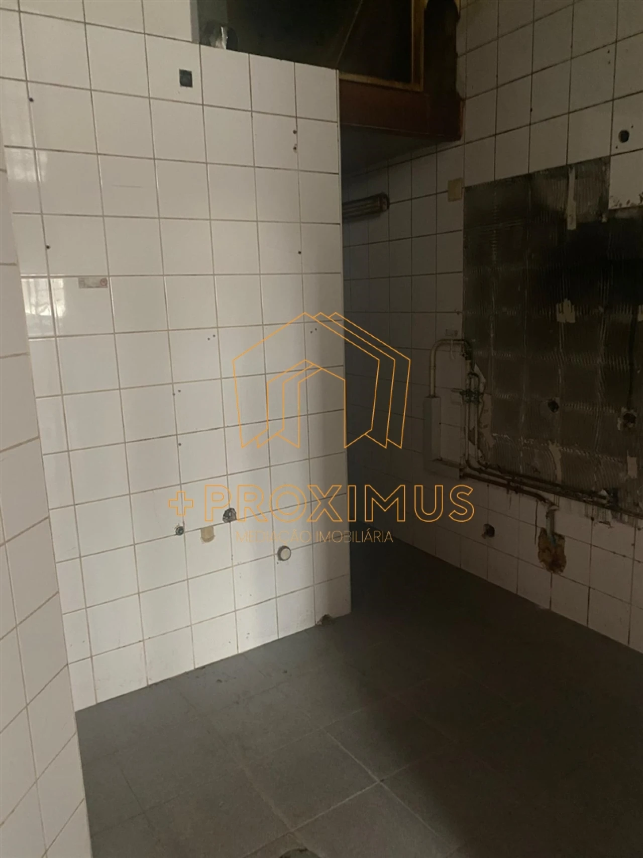 Loja para Venda em Buarcos Foto 7