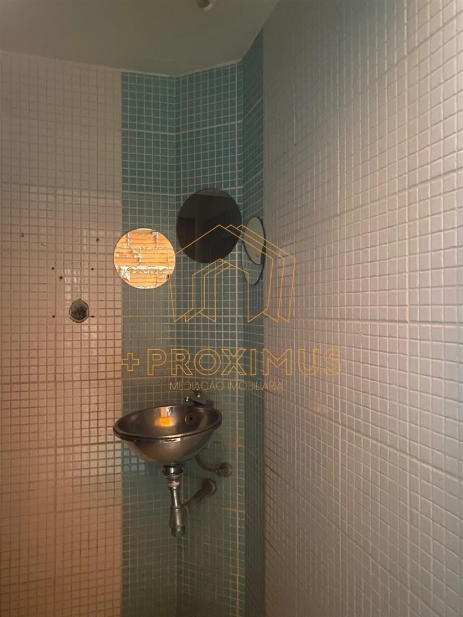 Loja para Venda em Buarcos Foto 23