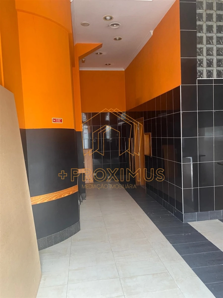 Loja para Venda em Buarcos Foto 4