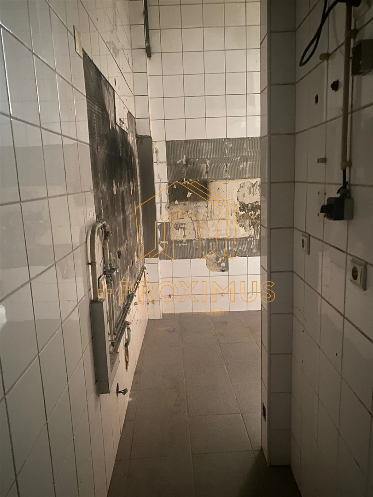 Loja para Venda em Buarcos Foto 11