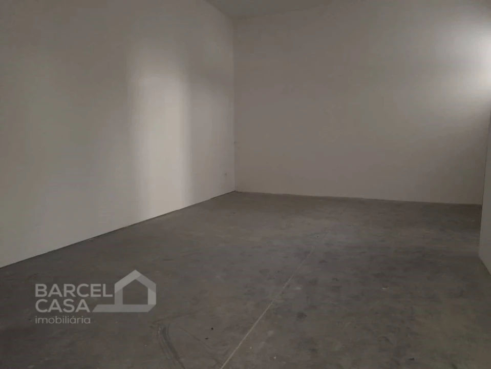 Armazém para Arrendamento em Rio Covo (Santa Eugenia) Foto 2