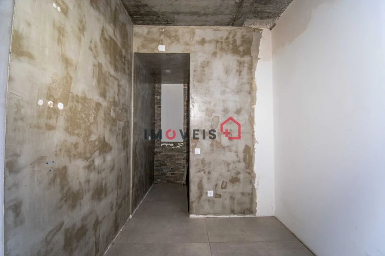 Loja para Arrendamento em Batalha Foto 7