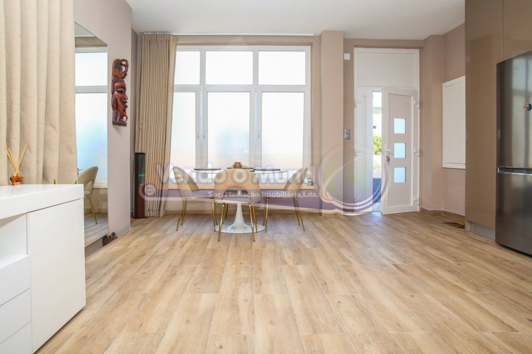 Apartamento T1 para Venda em Arruda dos Vinhos Foto 4