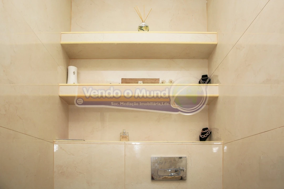 Apartamento T1 para Venda em Arruda dos Vinhos Foto 16