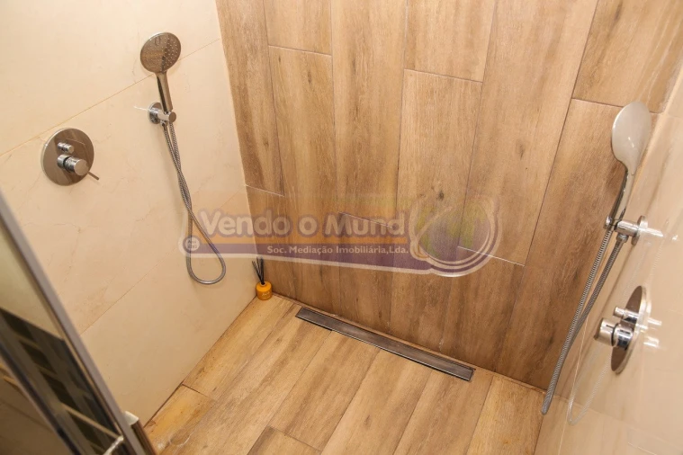 Apartamento T1 para Venda em Arruda dos Vinhos Foto 19