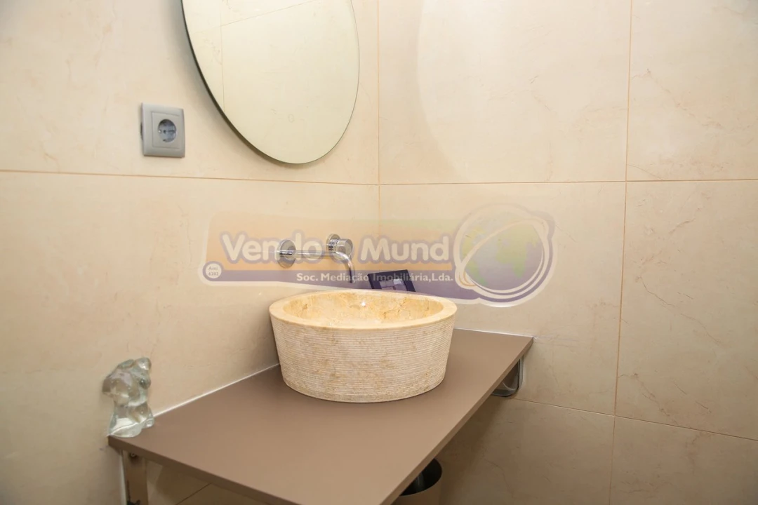 Apartamento T1 para Venda em Arruda dos Vinhos Foto 15