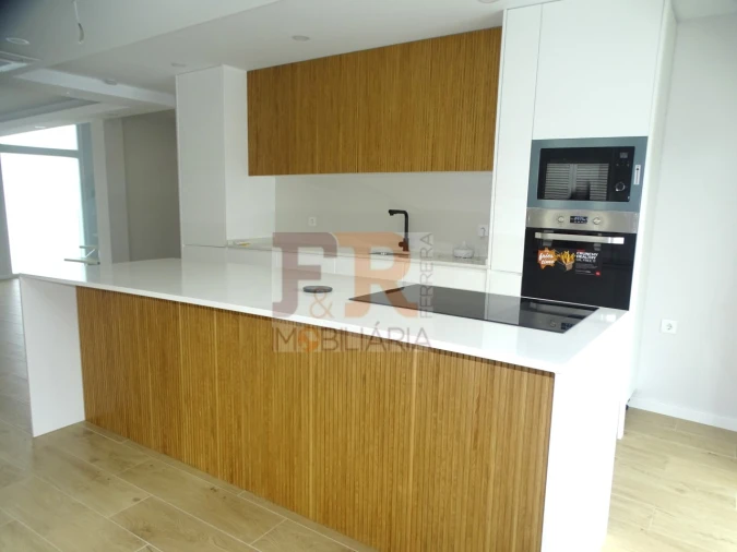 Moradia T3 para Venda em Fernao Ferro Foto 2