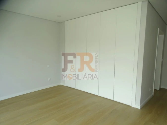 Moradia T3 para Venda em Fernao Ferro Foto 16