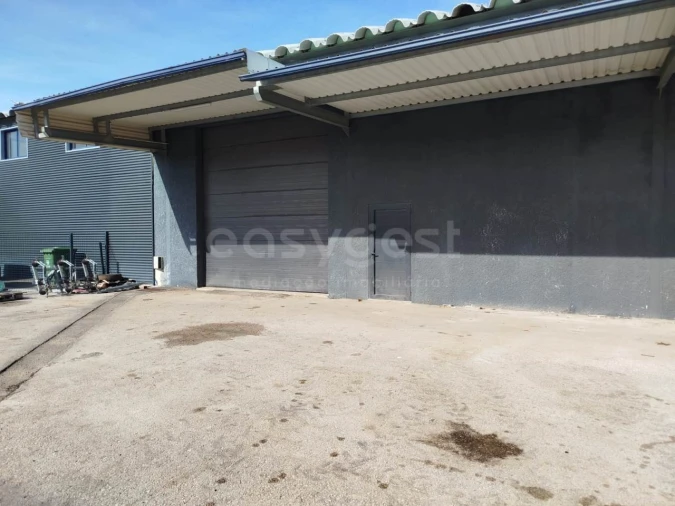 Armazém para Venda em Lousã e Vilarinho Foto 1