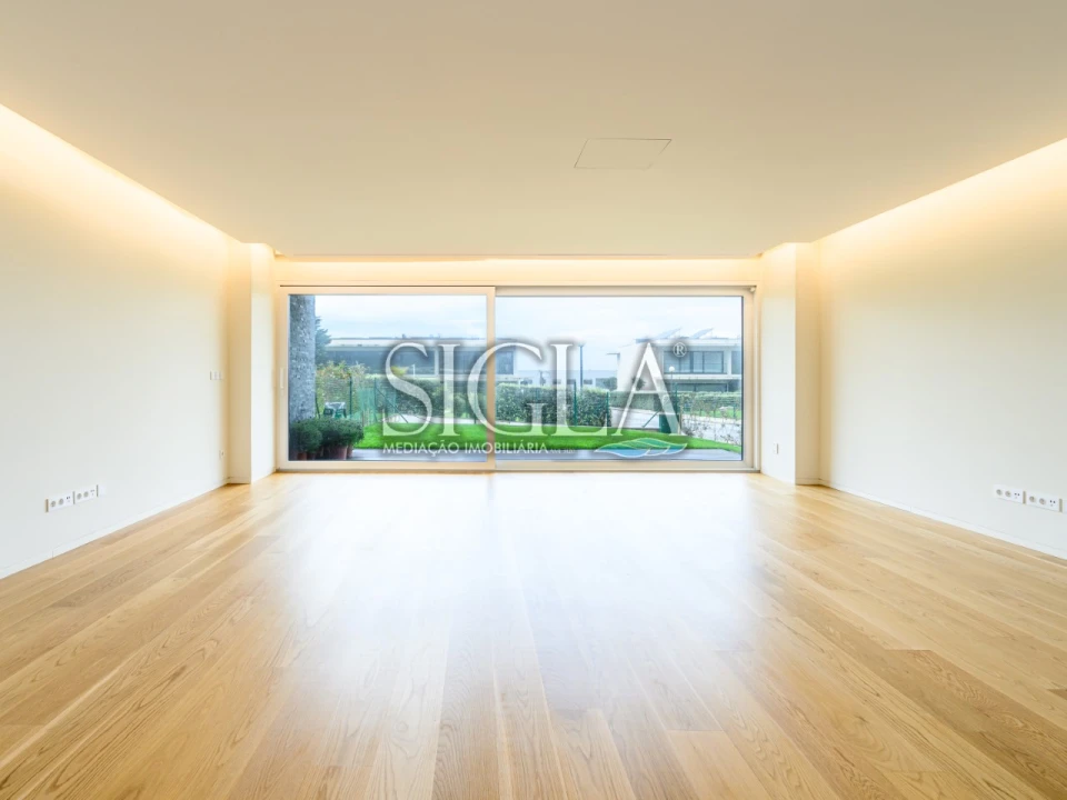 Moradia T3 para Arrendamento em Madalena Foto 5