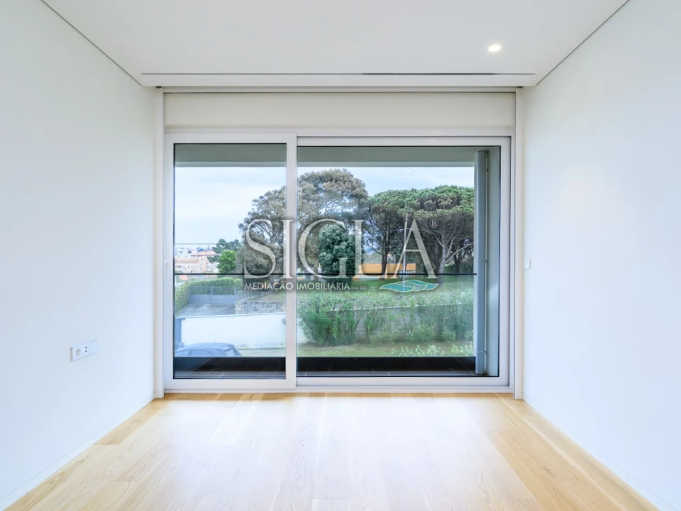 Moradia T3 para Arrendamento em Madalena Foto 22