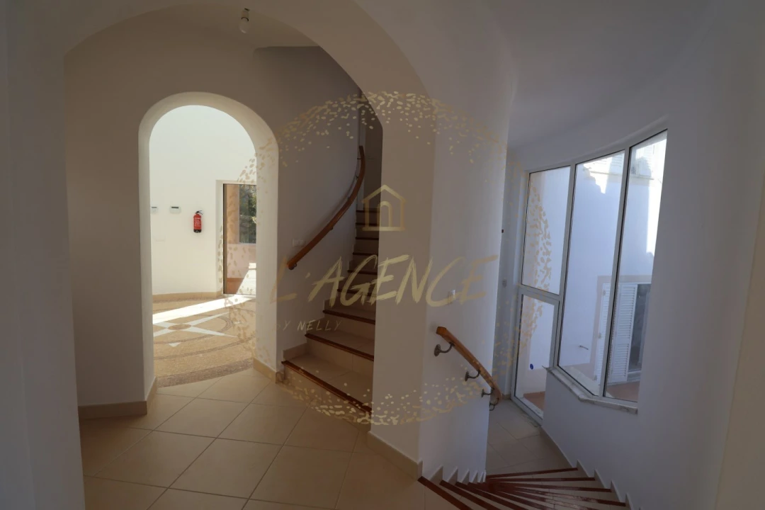 Moradia T4 para Venda em Budens Foto 27