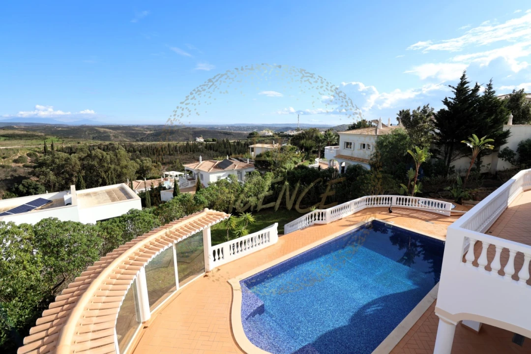 Moradia T4 para Venda em Budens Foto 5