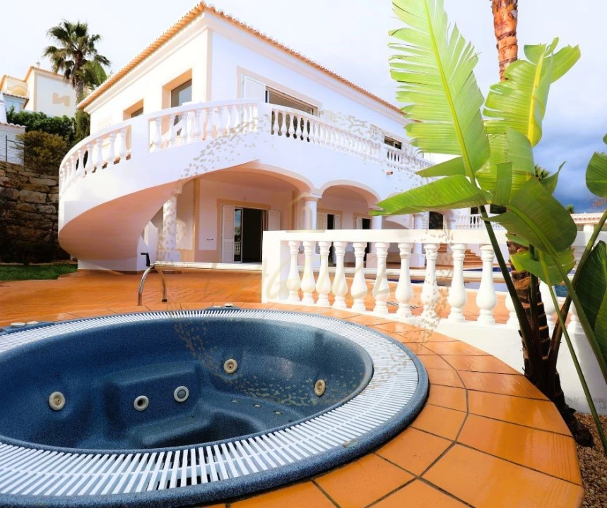 Moradia T4 para Venda em Budens Foto 6