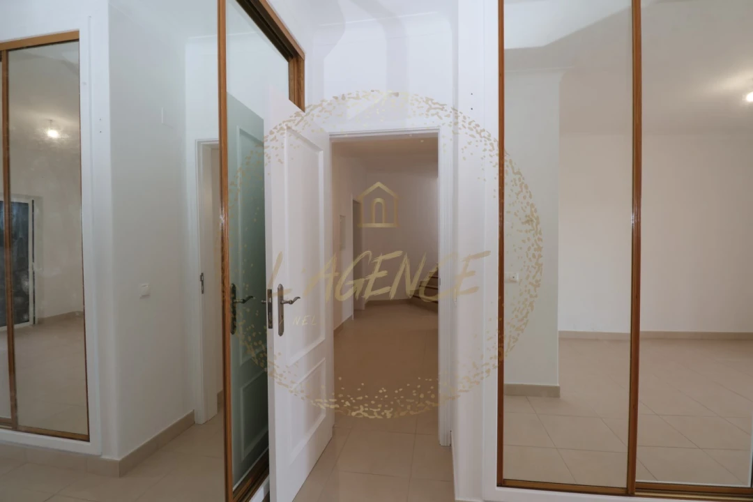 Moradia T4 para Venda em Budens Foto 49