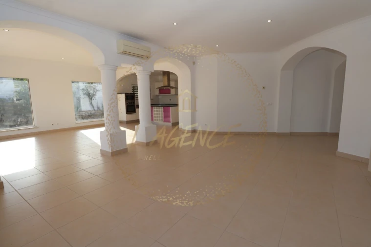 Moradia T4 para Venda em Budens Foto 13