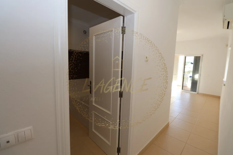 Moradia T4 para Venda em Budens Foto 31