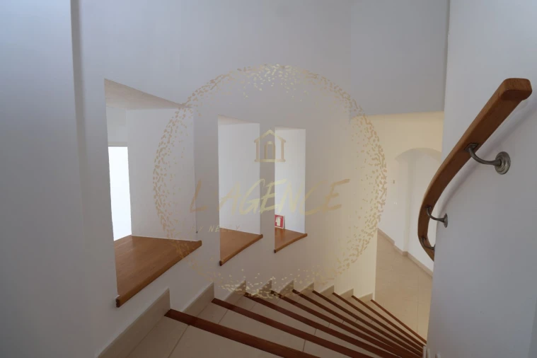 Moradia T4 para Venda em Budens Foto 36