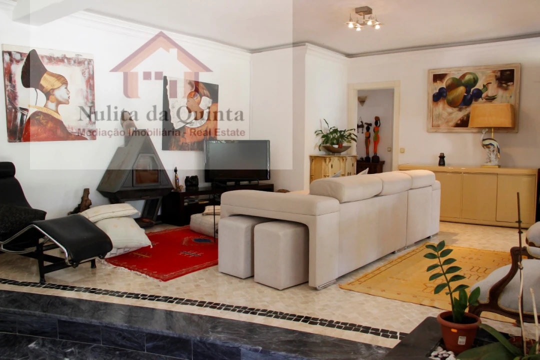 Moradia T3 para Venda em Ferreiras Foto 5