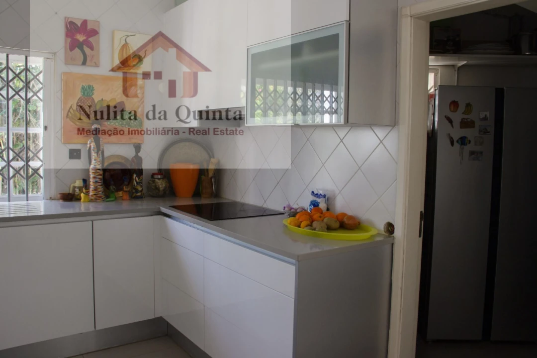 Moradia T3 para Venda em Ferreiras Foto 8