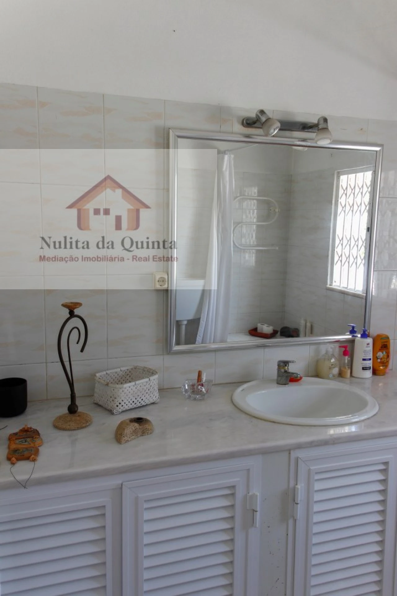 Moradia T3 para Venda em Ferreiras Foto 23