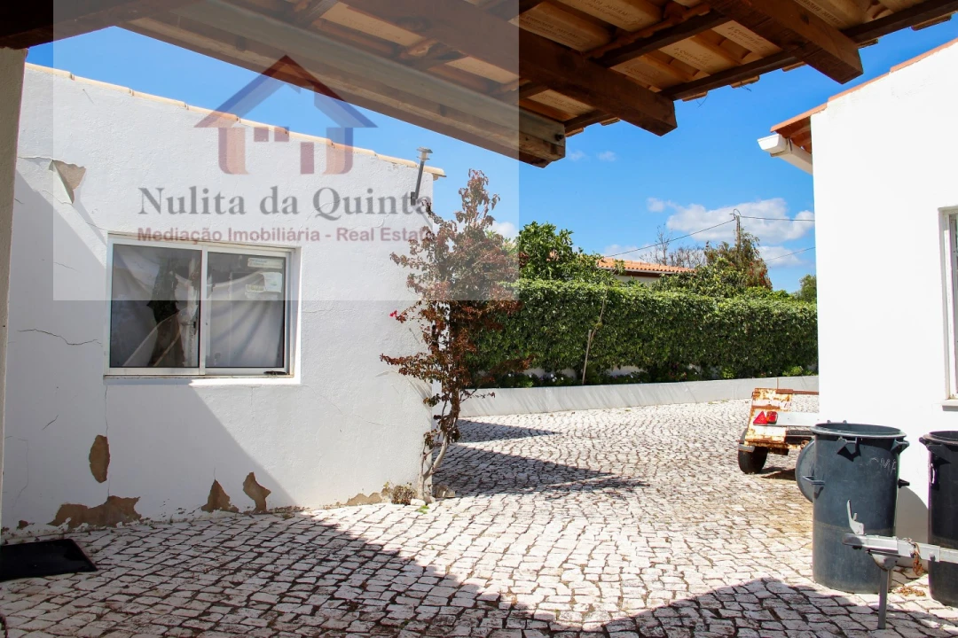 Moradia T3 para Venda em Ferreiras Foto 70