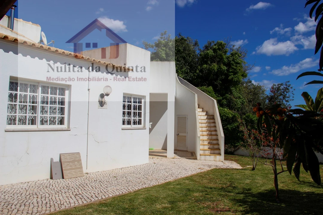 Moradia T3 para Venda em Ferreiras Foto 71