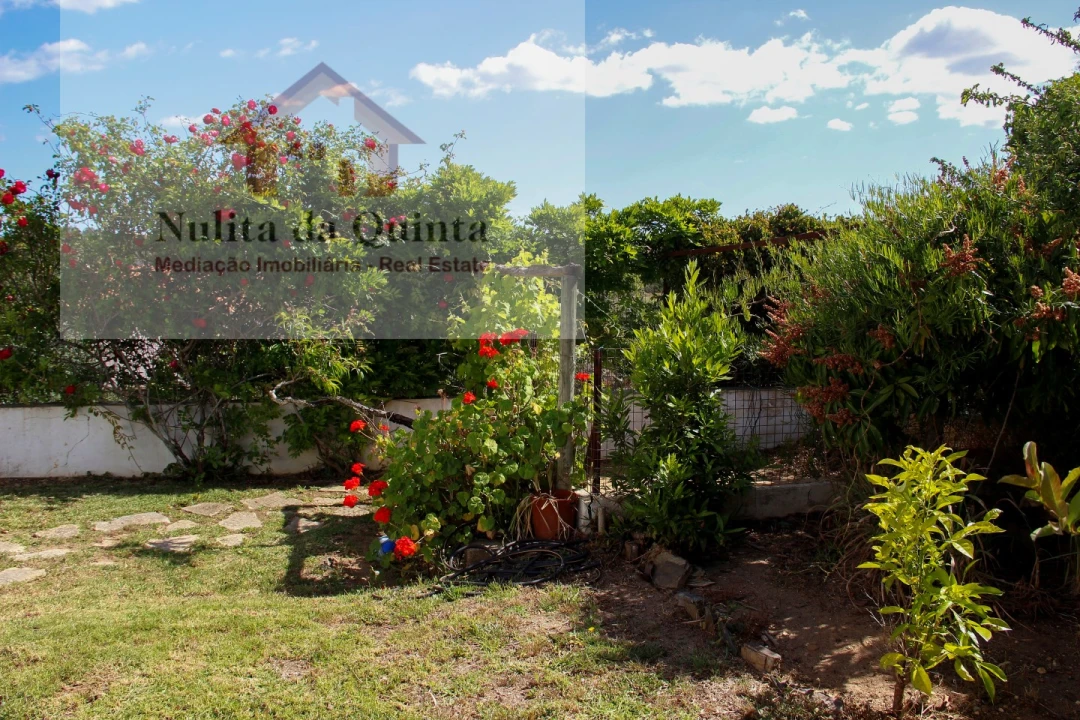 Moradia T3 para Venda em Ferreiras Foto 73