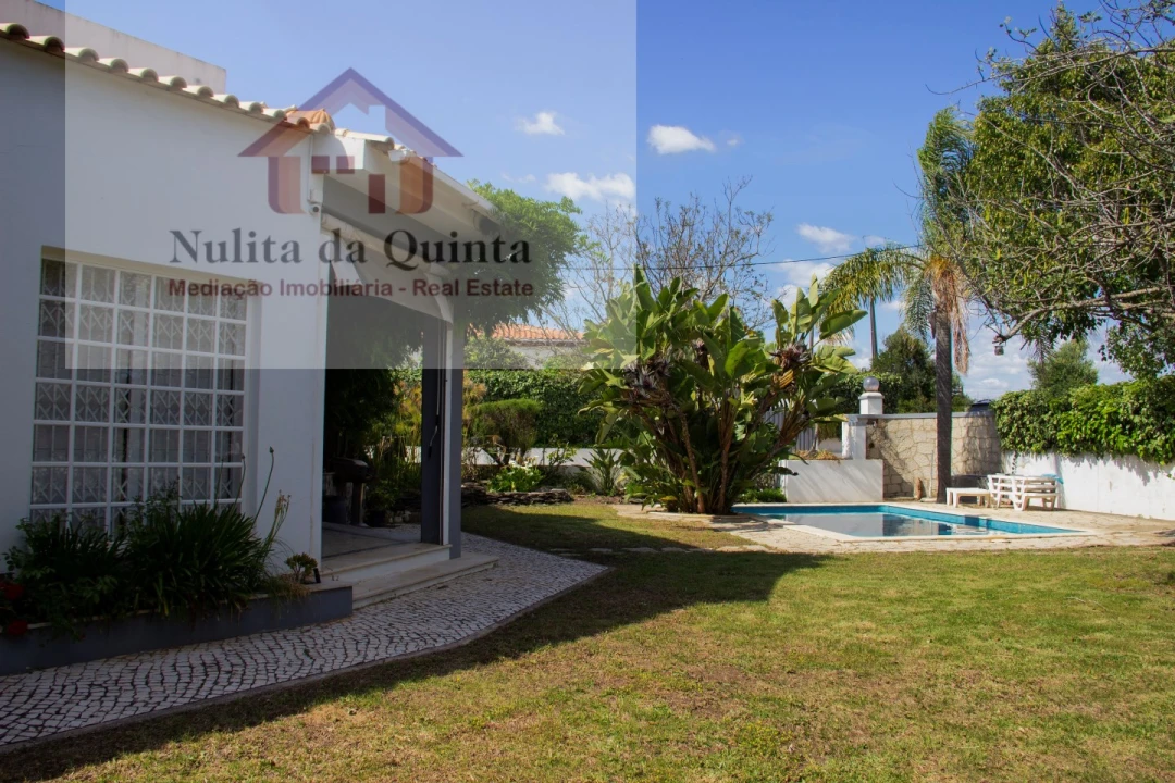 Moradia T3 para Venda em Ferreiras Foto 63