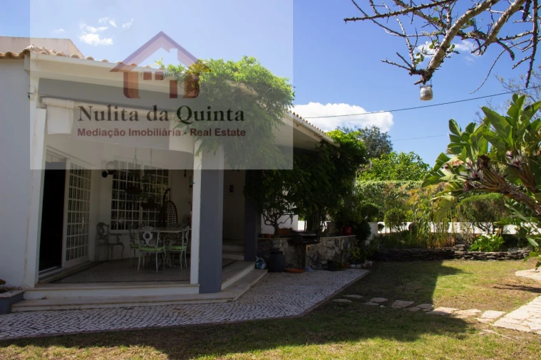 Moradia T3 para Venda em Ferreiras Foto 59