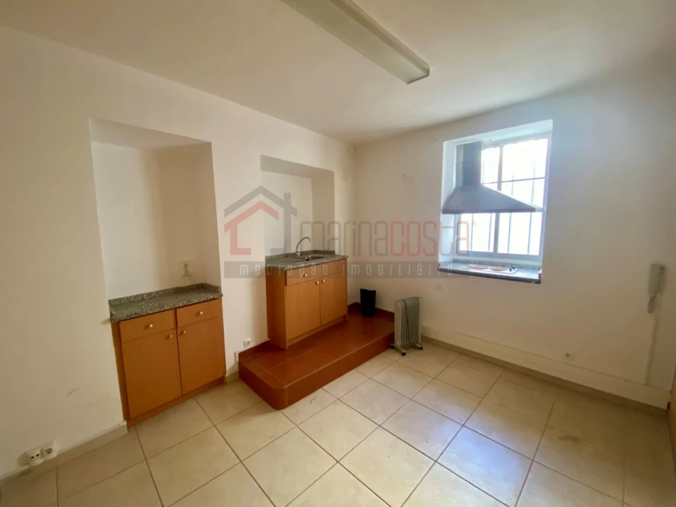 Prédio para Venda em Peniche Foto 17