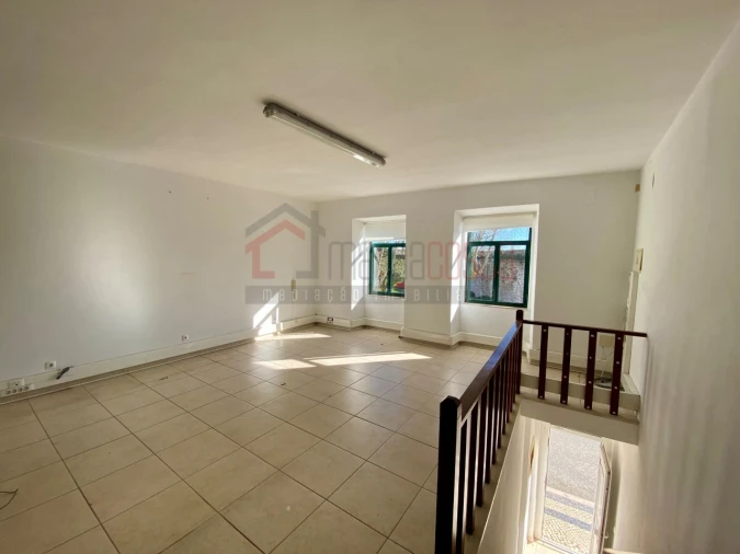 Prédio para Venda em Peniche Foto 10