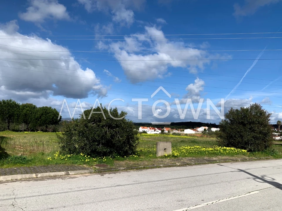 Terreno para Venda em Meia Via Foto 3